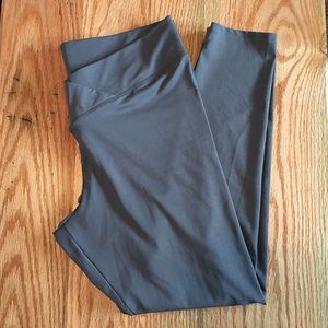 Express V shaped leggings women size L